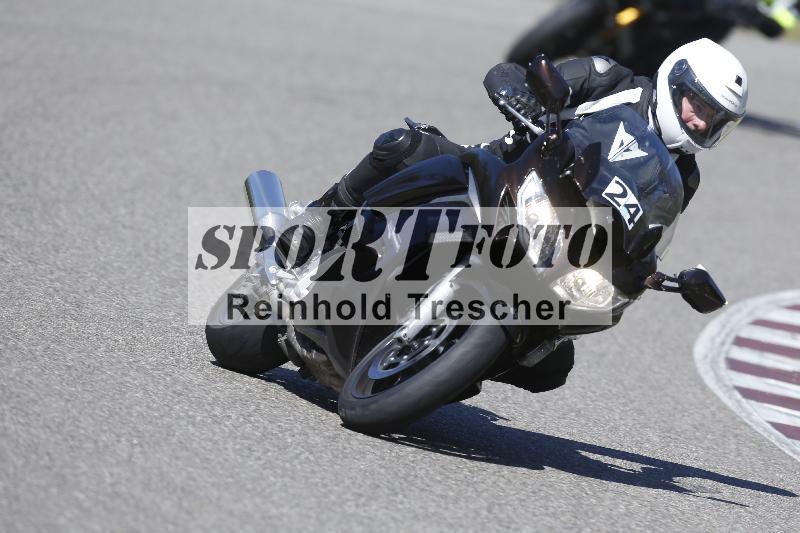 /06 08.04.2026 Cornu Master School ADR/Gruppe blau/24